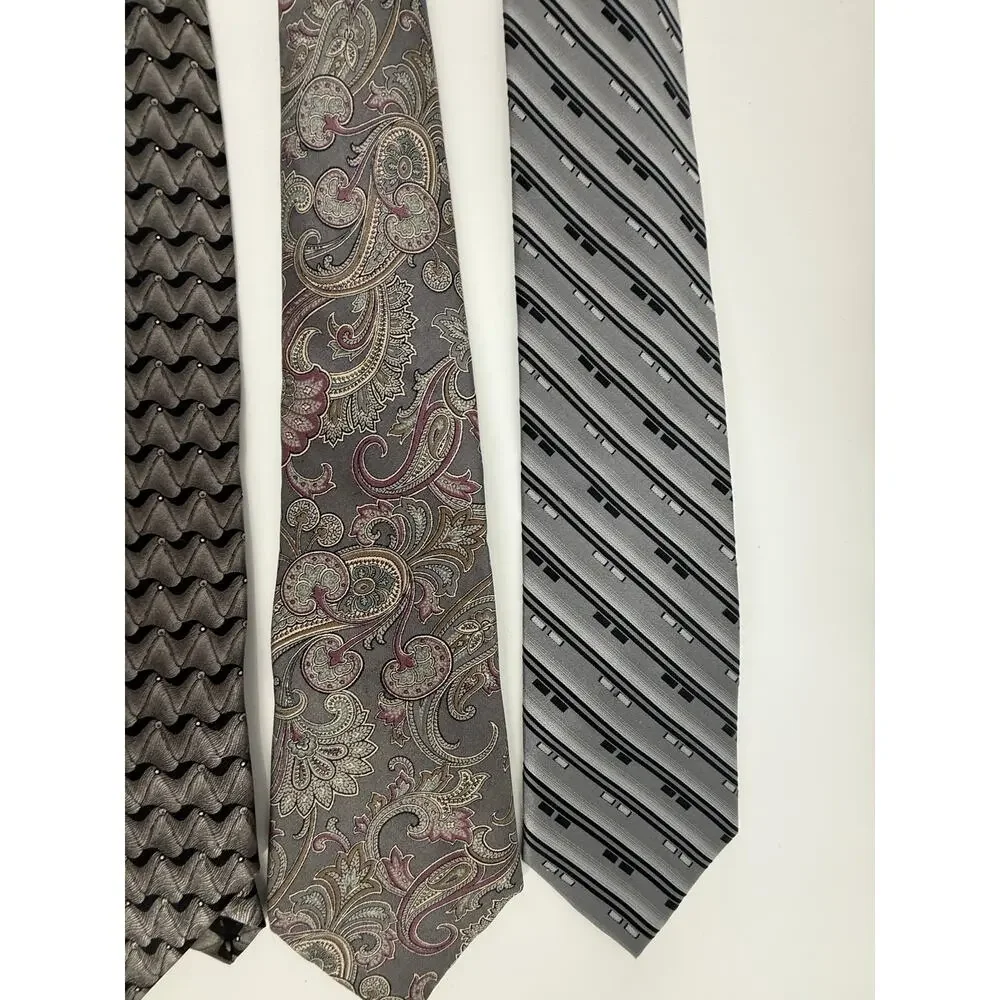 Designer Silk Tie Lot Silver Grey Geoffrey Beene Bill Blass Privado Murphy